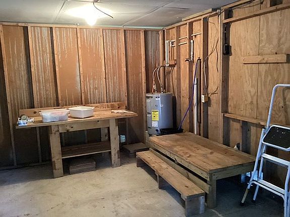 2nd image of 202 Broadway Ave E #419