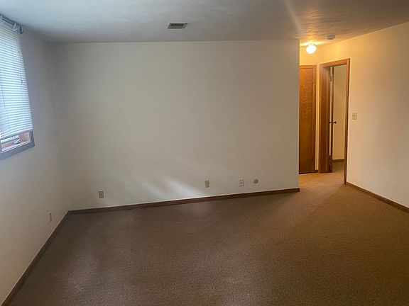 4th image of 1326 D St #1