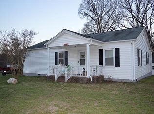 1800 Ayersville Rd, Mayodan, NC 27027