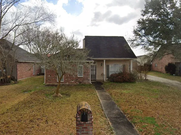 111 Songbird Ln, Lafayette, LA 70506
