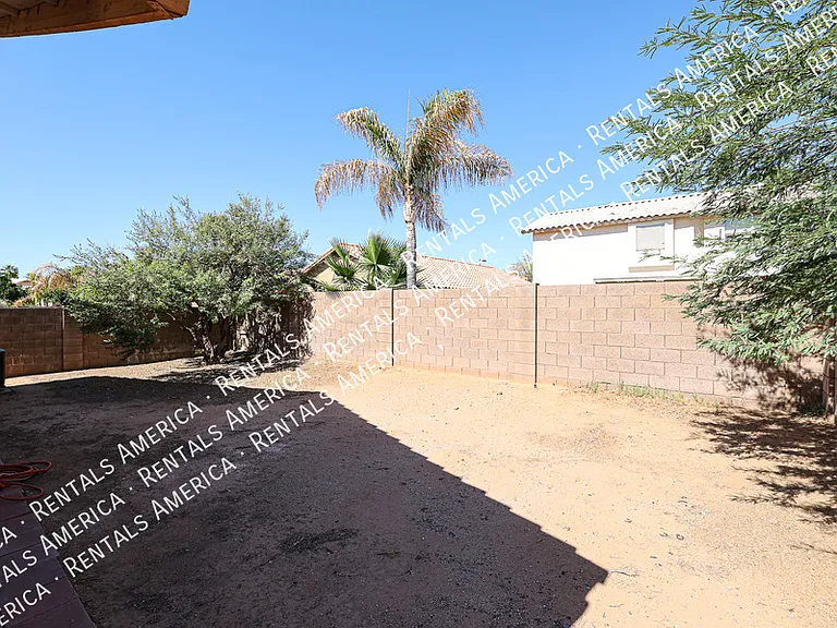 3930 E Harvard Ave — Photo 29