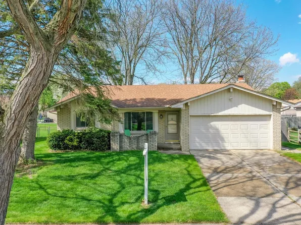 12989 Montbatten Ct, Sterling Heights, MI 48313