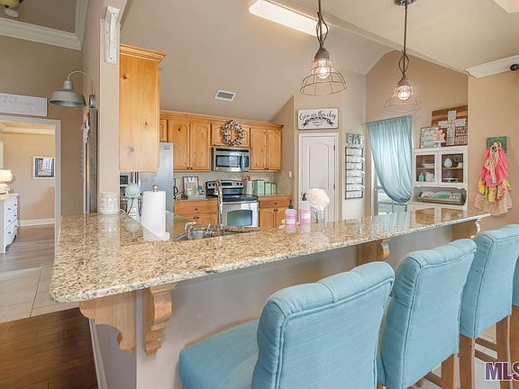 4th image of 41455 Creekstone Ave
