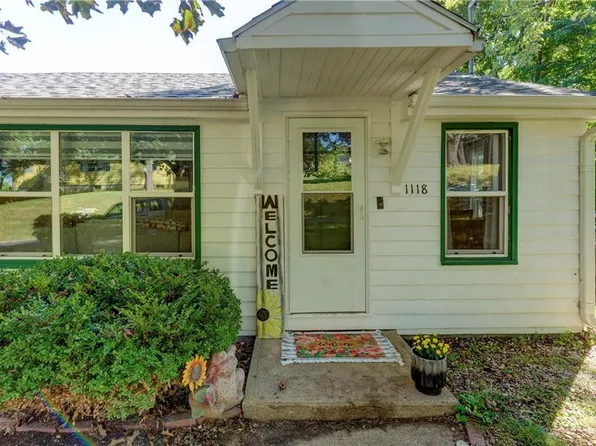 1118 S 10th St, Atchison, KS 66002