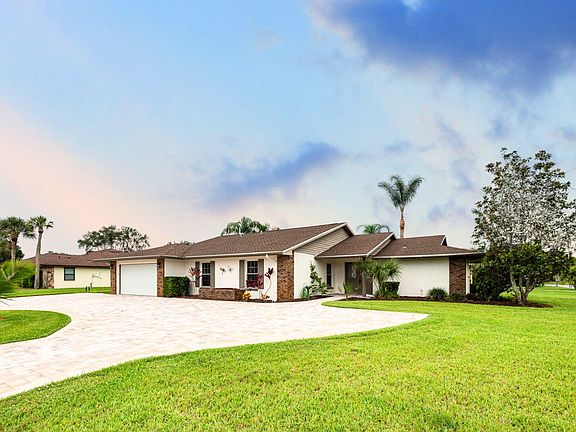 2nd image of 1357 Bonaventure Dr