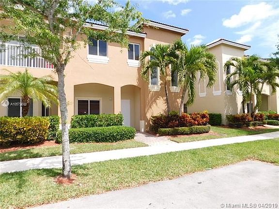 2nd image of 1628 SE 23rd Way #1628