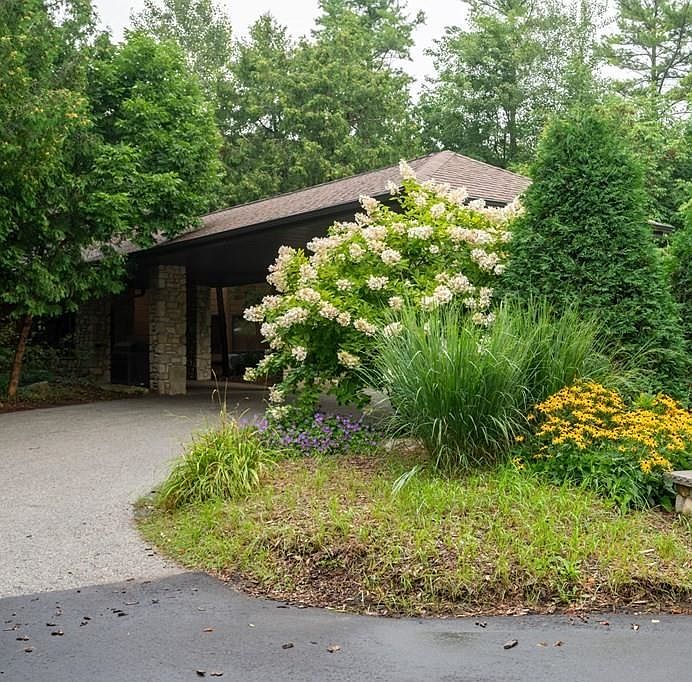 1st image of 4908 N Landmark Cir #1302