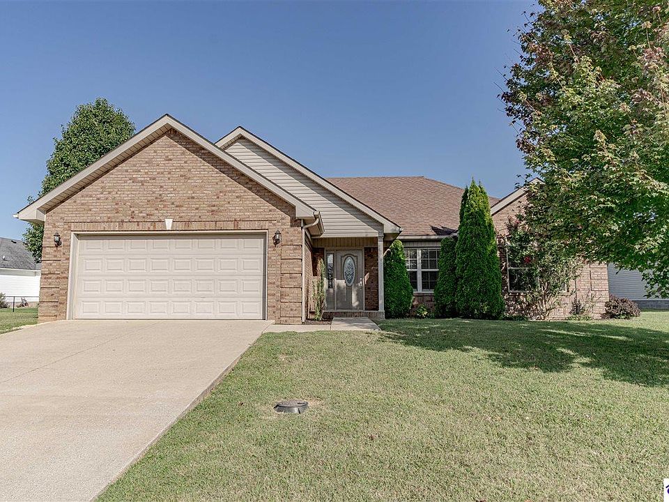 1st image of 303 Willow Crossing Ct