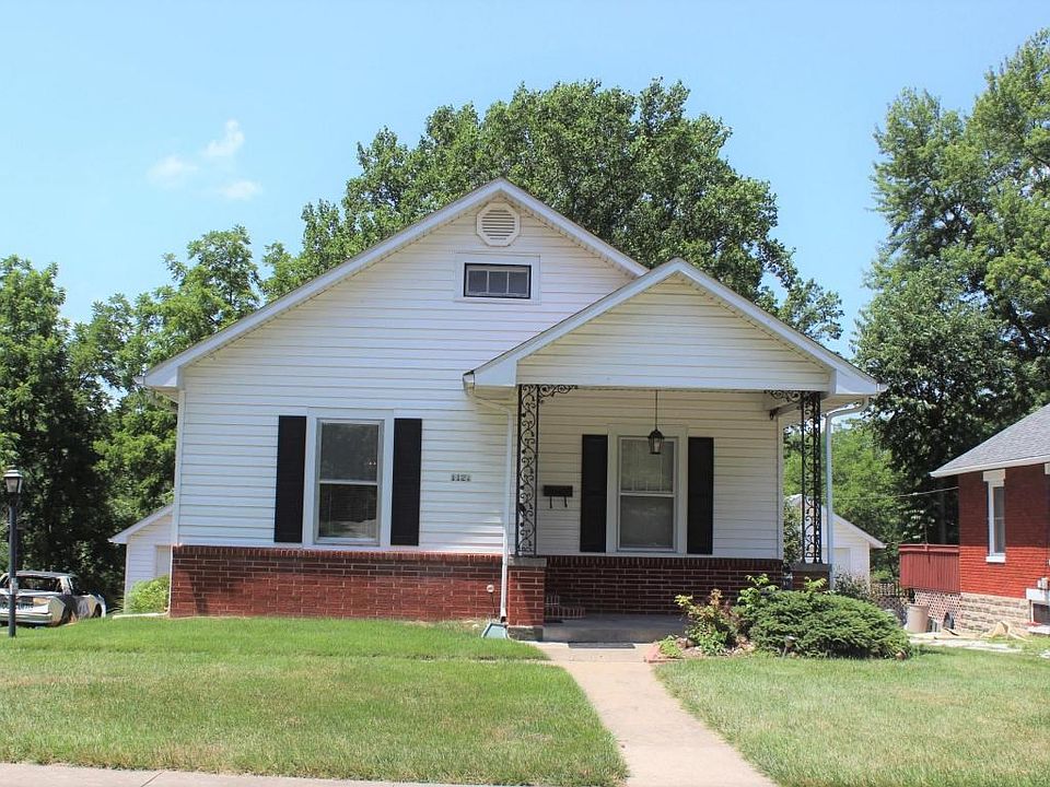 MAIN PHOTO-Front of Home