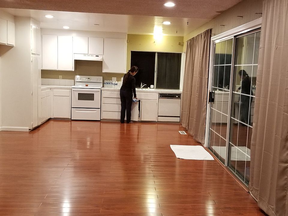 2nd image of 381 Sposito Cir