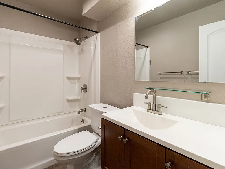 1003 Hyridge St — Photo 12