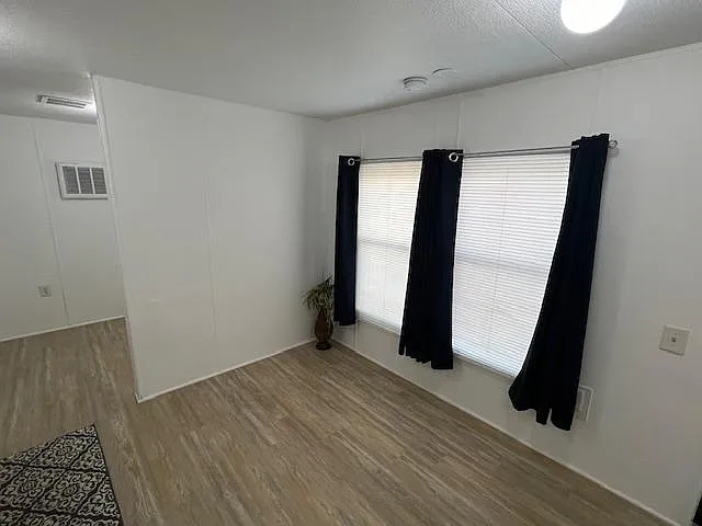 201 Rocky Ave — Photo 5