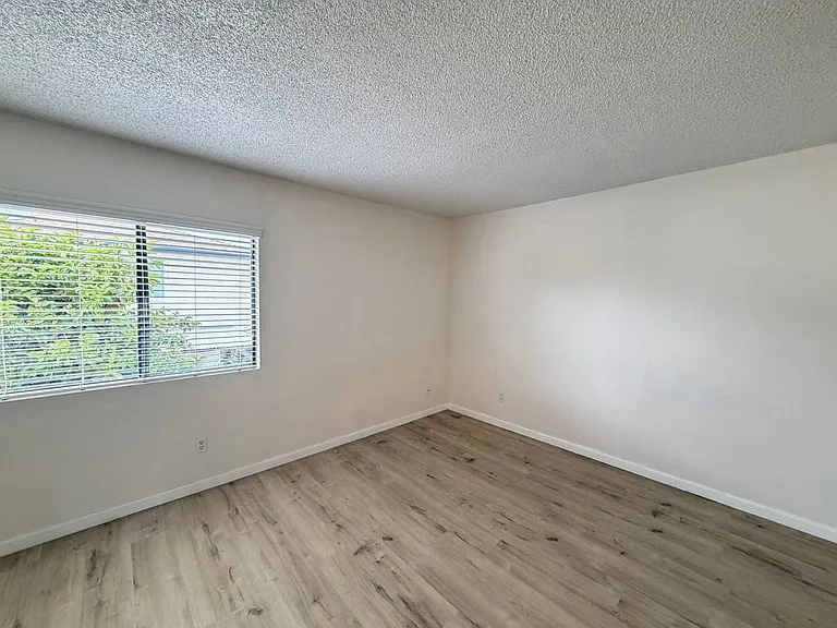 3465 Los Mochis Way — Photo 15