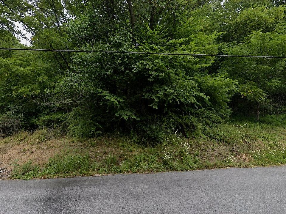 2nd image of 5654 Pigeon Hill Rd