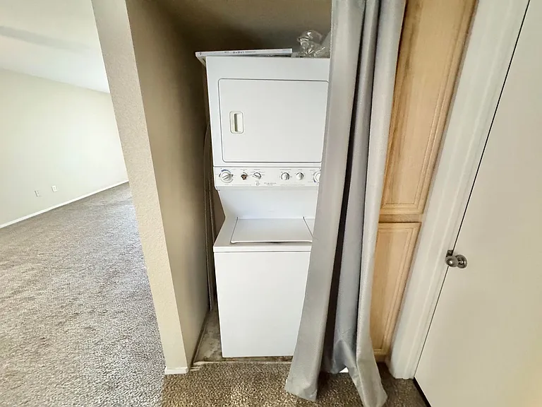8070 W Russell Rd #2121 — Photo 19