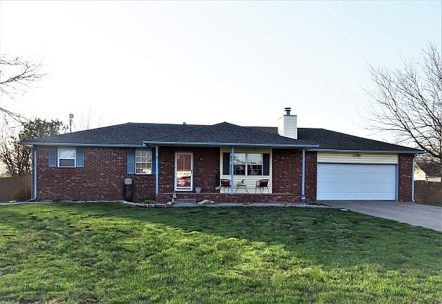 1st image of 1715 N Post Ct