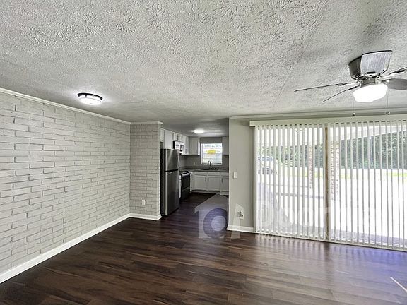5th image of 6314 Fabian Dr