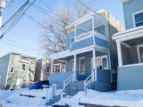 2nd image of 184 N Lake Avenue