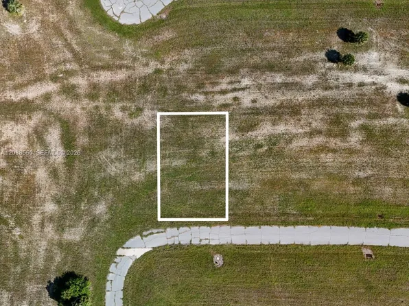 12392 Bonita Pl, Placida, FL 33946