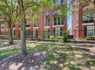 2350 Bastrop St, Houston, TX 77004
