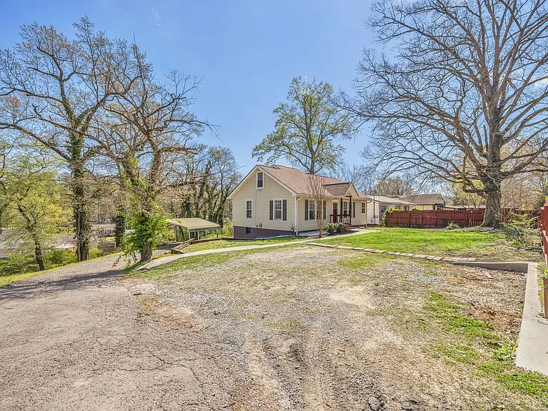 156 Greens Lake Rd — Photo 32