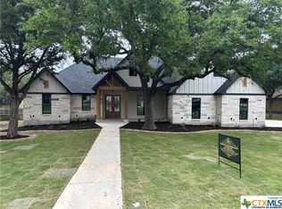 414 Green Park Dr, Belton, TX 76513