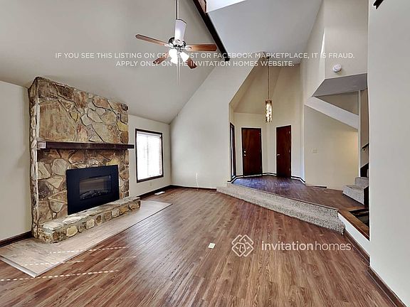 5th image of 1050 Rockcrest Dr