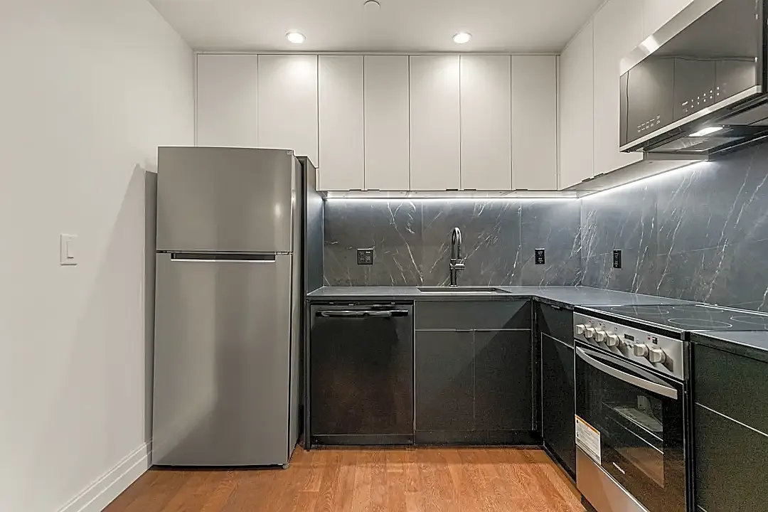 1 bed, 800 sqft, $2,300 — Photo 2