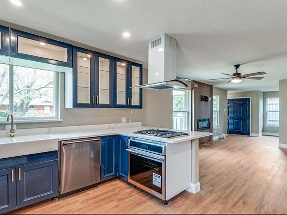 5th image of 2618 San Marcus Ave