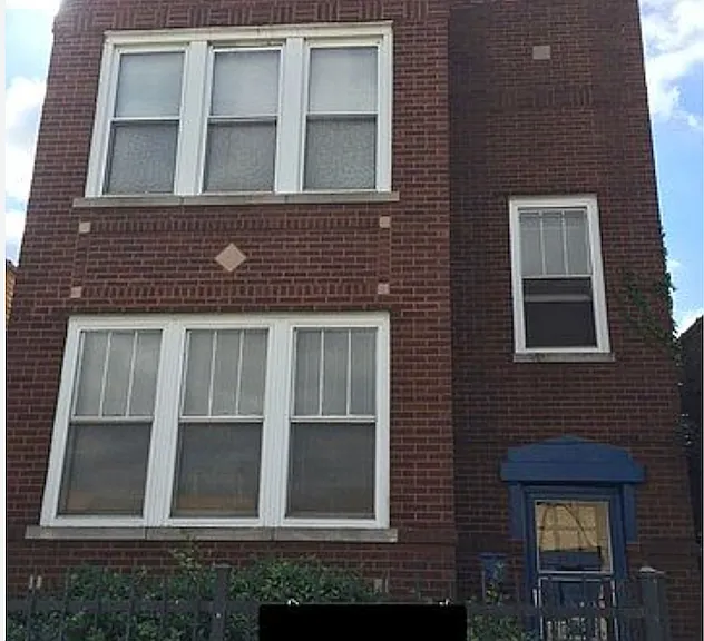 2807 W Touhy Ave #2 — Photo 1