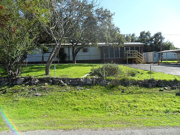 4th image of 1141 Songbird Dr