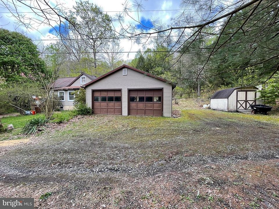 2nd image of 151 E Sunrise Ave