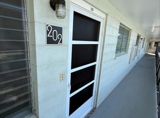 832 Paani St #202, Honolulu, HI 96826