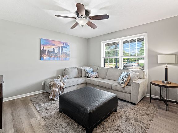 4th image of 1122 Beauchamp Ave #0