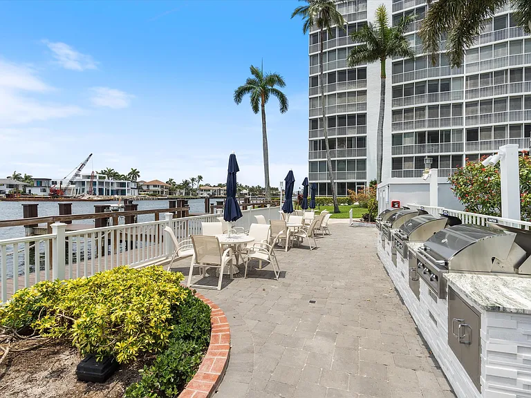 3300 S Ocean Blvd #617C — Photo 34