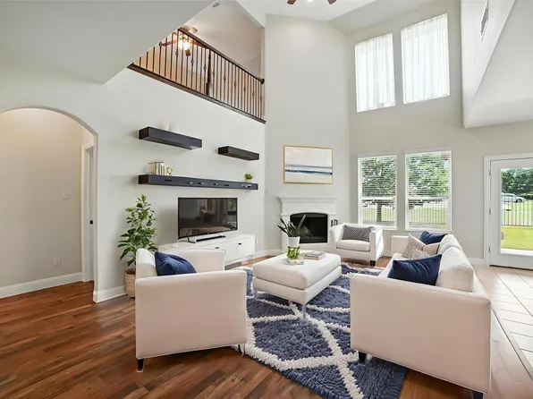 2404 Sabine Cir, Royse City, TX 75189