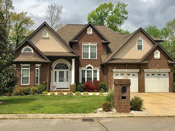2nd image of 112 Eighteen Grand Dr