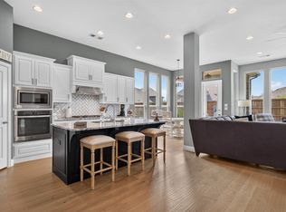 1123 Highgate Rd, Forney, TX 75126