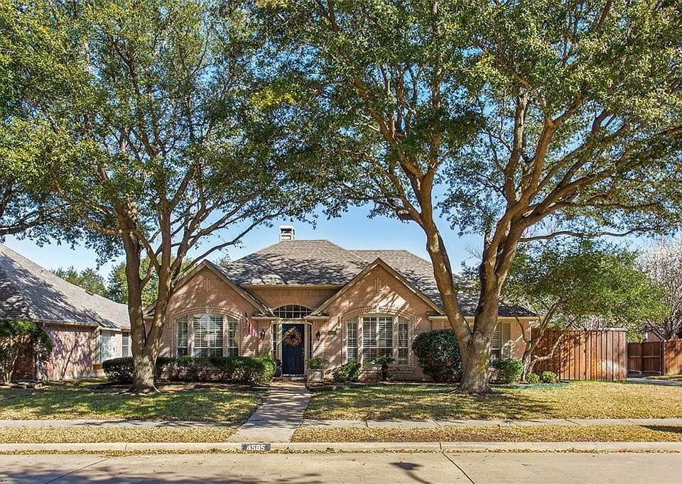 1st image of 4585 Hinton Dr