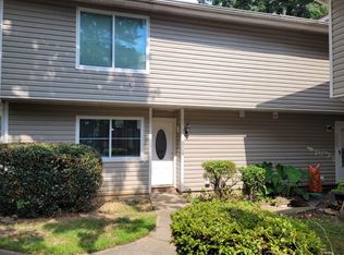 8568 Creekwood Way, Jonesboro, GA 30238