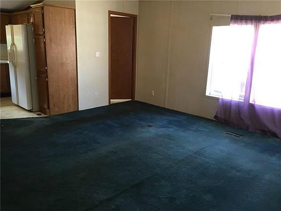 3rd image of 12510 Harold St