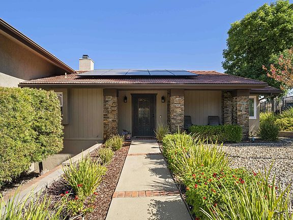 4th image of 15707 Vista Vicente Dr