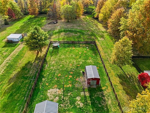 5th image of 9255 Arrowcreek Dr