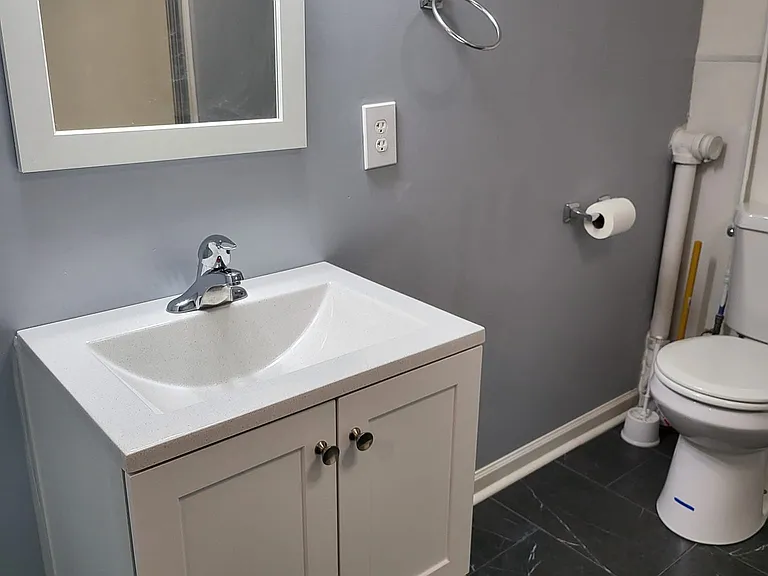 2836 Mersington Ave — Photo 10