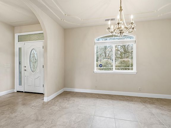 4th image of 14535 Molluc Dr