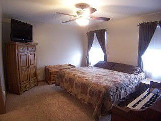 5th image of 915 Cottonwood Dr
