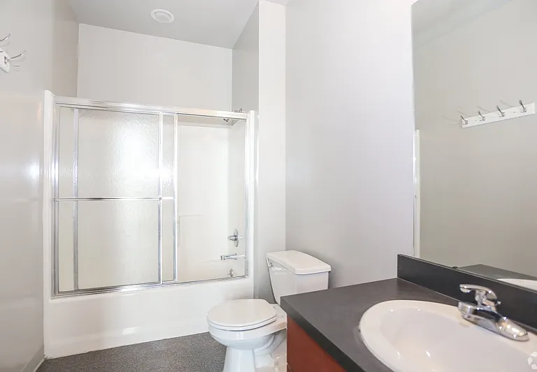 947 New Hampshire St #304 — Photo 1