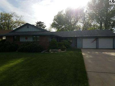 840 Pine Ct, McPherson, KS, 67460