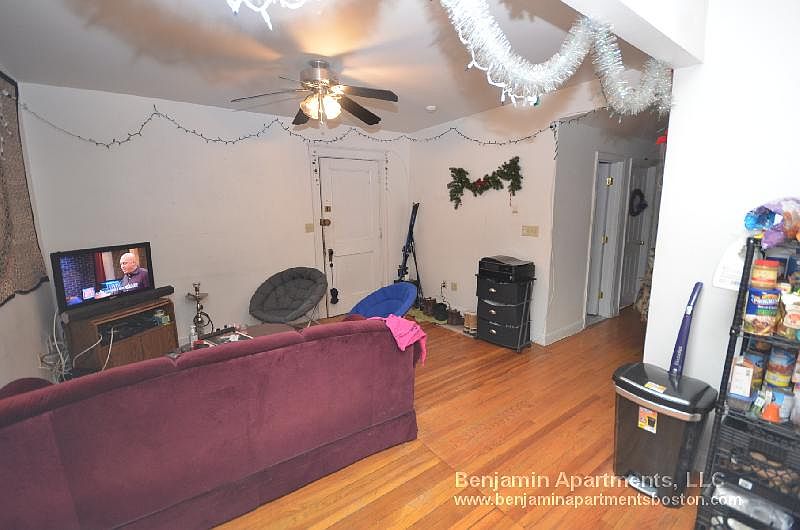 1st image of 23 Egremont Rd #14
