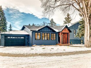 1 E Spruce Bank Cres SW, Calgary, AB T3C 3B5